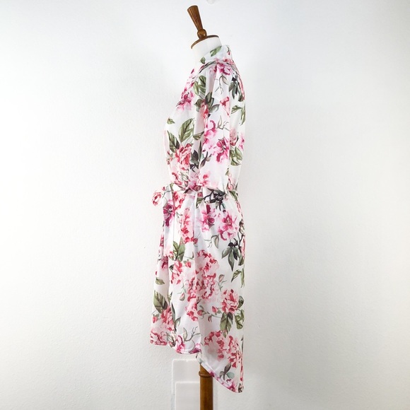 Show Me Your Mumu Floral Brie Robe with Tie Belt - Picture 3 of 8